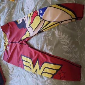 Wonder woman workout leggings